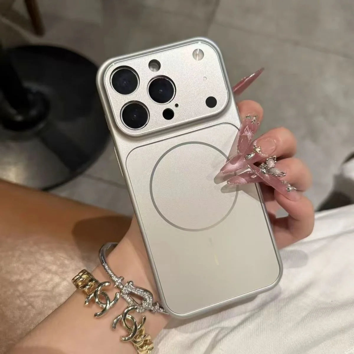 Original AG Frosted Glass MagSafe Case