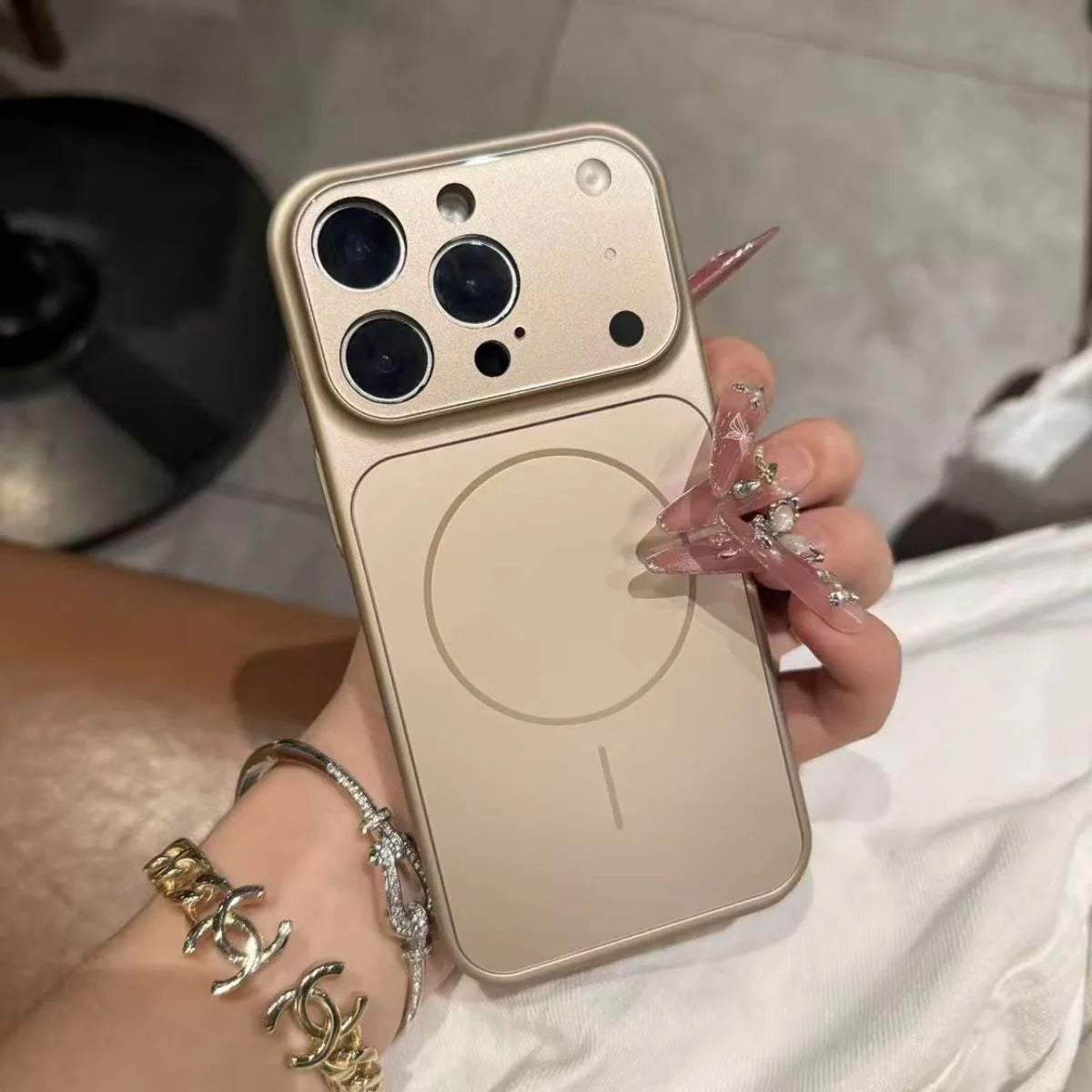 Original AG Frosted Glass MagSafe Case